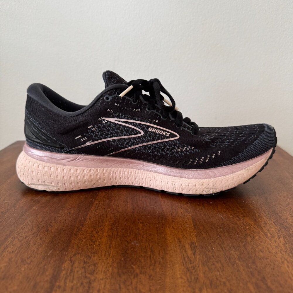 Brooks Glycerin 19 in Black and Pink - Picture 3 of 14